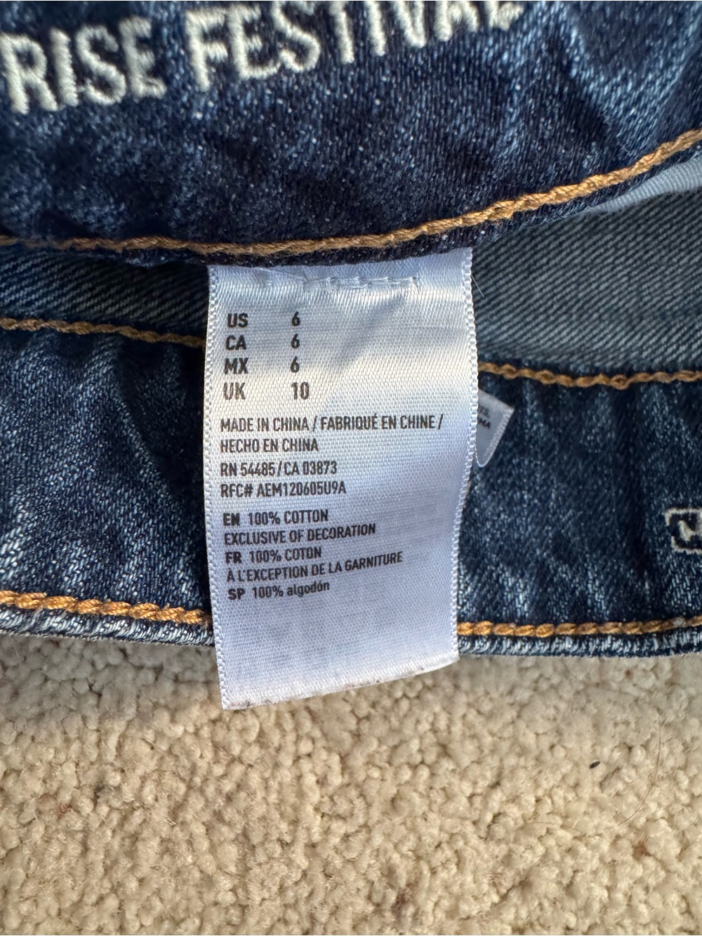 American Eagle Outfitters Dark Blue Distressed Denim Shorts Size 6 - Picture 5 of 9